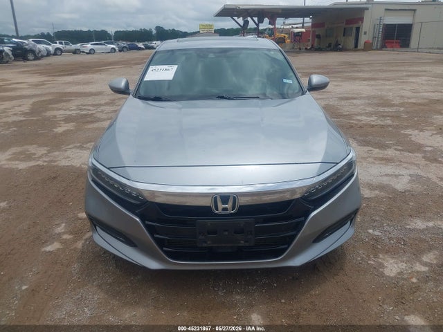 45231867 :رقم المزاد ، 1HGCV1F90JA186436 vin ، 2018 Honda Accord Touring مزاد بيع