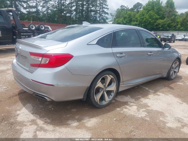 45231867 :رقم المزاد ، 1HGCV1F90JA186436 vin ، 2018 Honda Accord Touring مزاد بيع