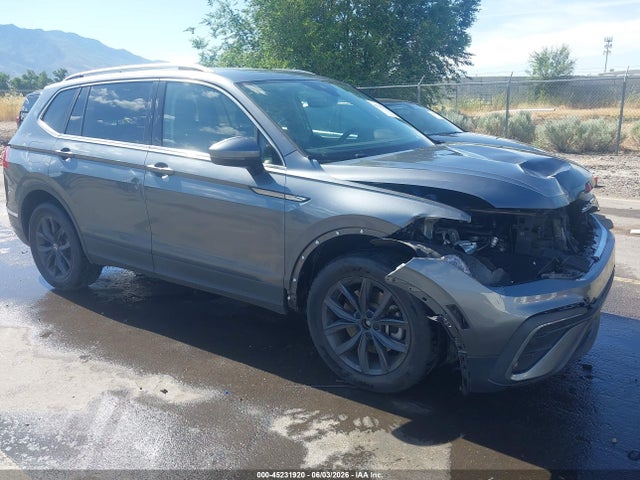 Volkswagen Tiguan 2.0t Se 2022 3VV2B7AX4NM037923 zdjęcie główne