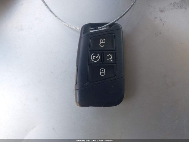 3VV2B7AX4NM037923 Volkswagen Tiguan 2.0t Se