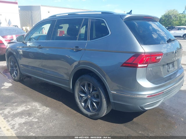 3VV2B7AX4NM037923 Volkswagen Tiguan 2.0t Se
