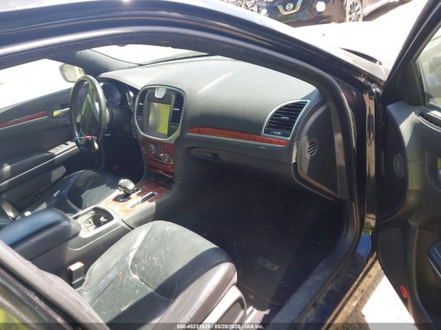 2014 Chrysler 300 მანქანა იყიდება აუქციონზე, vin: 2C3CCAAG0EH273131, აუქციონის ნომერი: 45231929