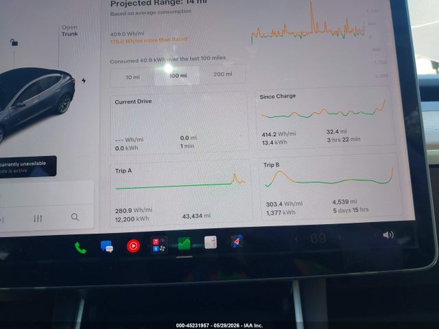 45231957 :رقم المزاد ، 5YJ3E1EA1JF002817 vin ، 2018 Tesla Model 3 Long Range/mid Range مزاد بيع