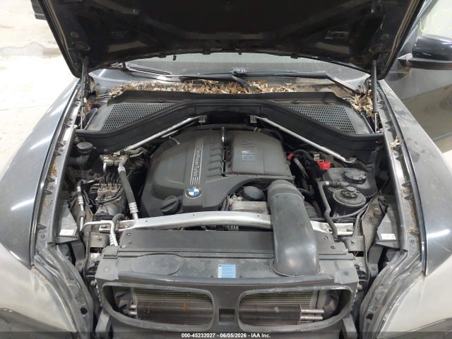 45232027 :رقم المزاد ، 5UXZV4C57BL739938 vin ، 2011 Bmw X5 Xdrive35i/xdrive35i Premium/xdrive35i Sport Activity مزاد بيع