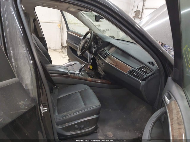 45232027 :رقم المزاد ، 5UXZV4C57BL739938 vin ، 2011 Bmw X5 Xdrive35i/xdrive35i Premium/xdrive35i Sport Activity مزاد بيع
