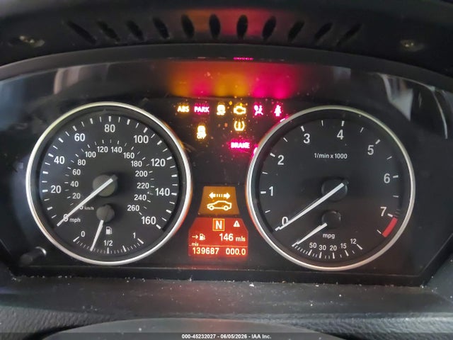 45232027 :رقم المزاد ، 5UXZV4C57BL739938 vin ، 2011 Bmw X5 Xdrive35i/xdrive35i Premium/xdrive35i Sport Activity مزاد بيع