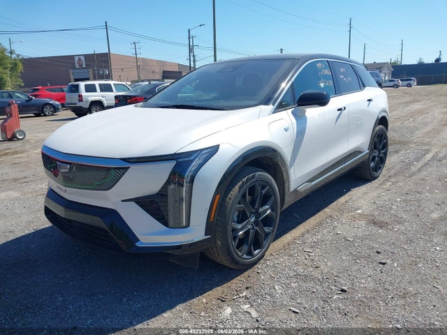 2025 Cadillac Optiq Luxury 2 Awd მანქანა იყიდება აუქციონზე, vin: 3GYK3DMR9SS150842, აუქციონის ნომერი: 45232089