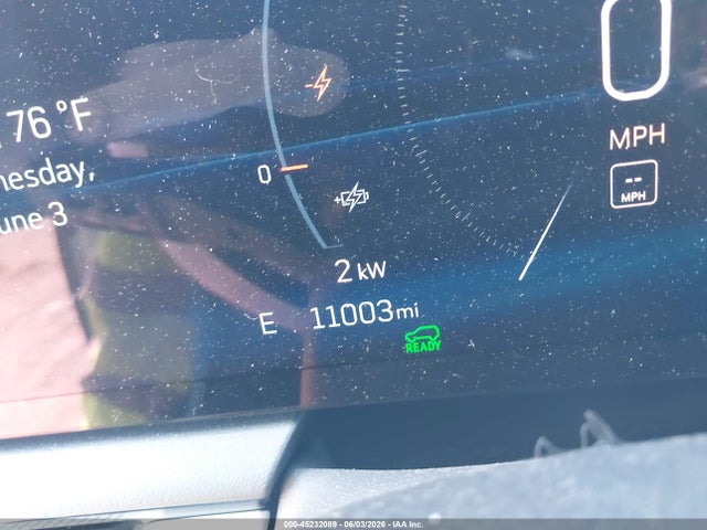 2025 Cadillac Optiq Luxury 2 Awd მანქანა იყიდება აუქციონზე, vin: 3GYK3DMR9SS150842, აუქციონის ნომერი: 45232089