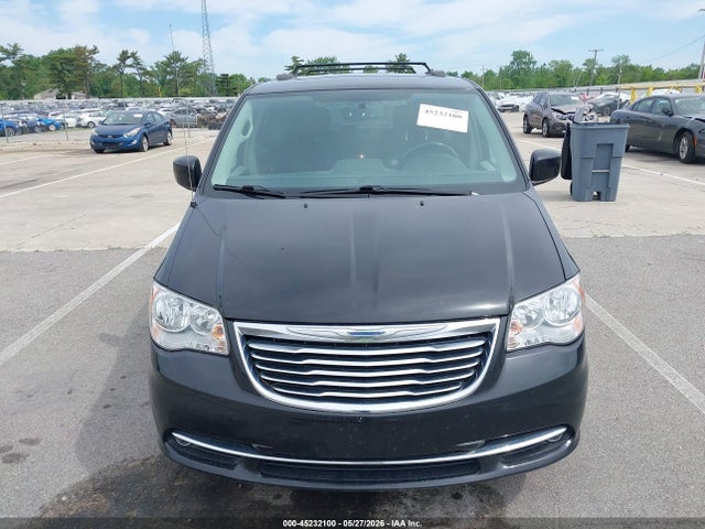 2016 Chrysler Town & Country Touring მანქანა იყიდება აუქციონზე, vin: 2C4RC1BG7GR173061, აუქციონის ნომერი: 45232100