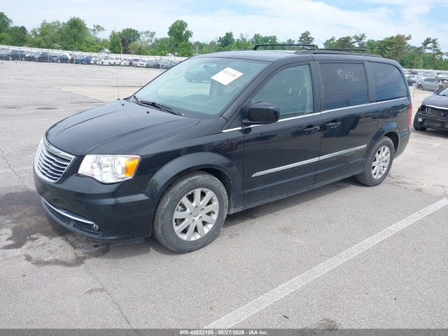 2016 Chrysler Town & Country Touring მანქანა იყიდება აუქციონზე, vin: 2C4RC1BG7GR173061, აუქციონის ნომერი: 45232100