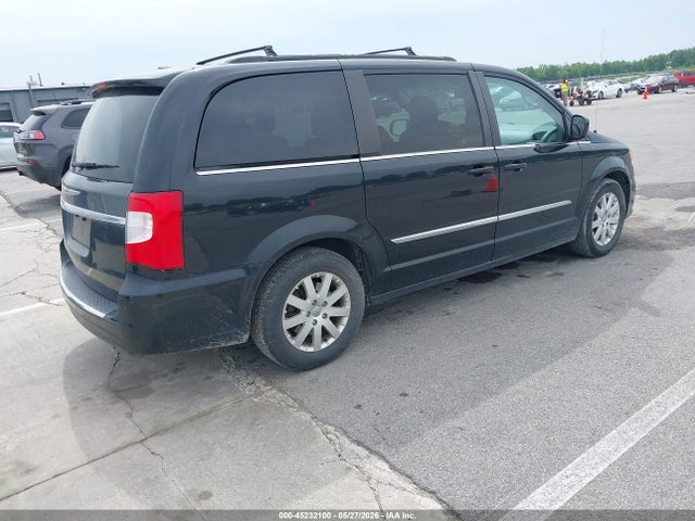 2016 Chrysler Town & Country Touring მანქანა იყიდება აუქციონზე, vin: 2C4RC1BG7GR173061, აუქციონის ნომერი: 45232100