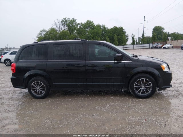2C4RDGCG9HR861787 Dodge Grand Caravan Sxt