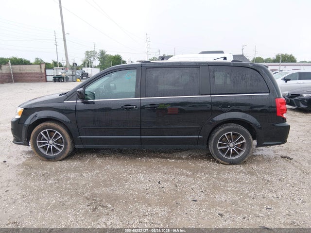 2C4RDGCG9HR861787 Dodge Grand Caravan Sxt