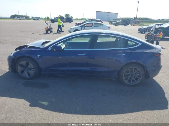 Tesla Model 3 Long Range/performance 2018 5YJ3E1EB9JF088578 Image 14