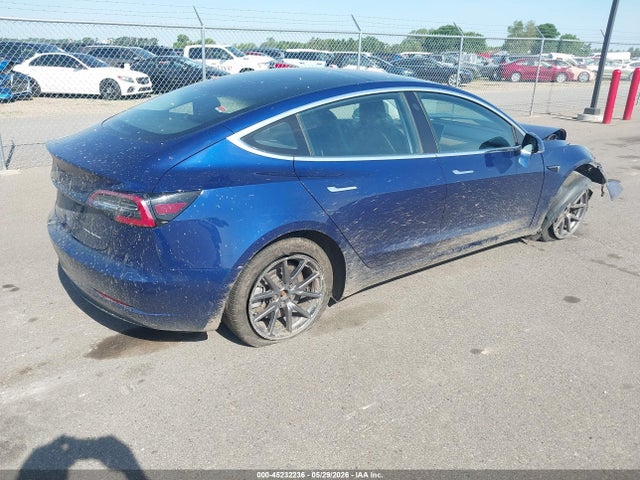 Tesla Model 3 Long Range/performance 2018 5YJ3E1EB9JF088578 Image 4