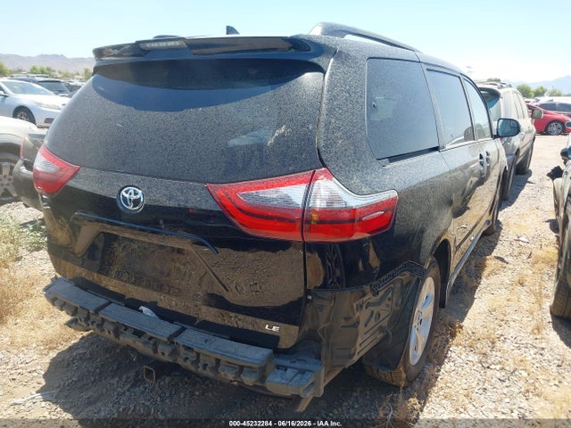 Toyota SIENNA LE 2020 5TDKZ3DC5LS047269 Image 4