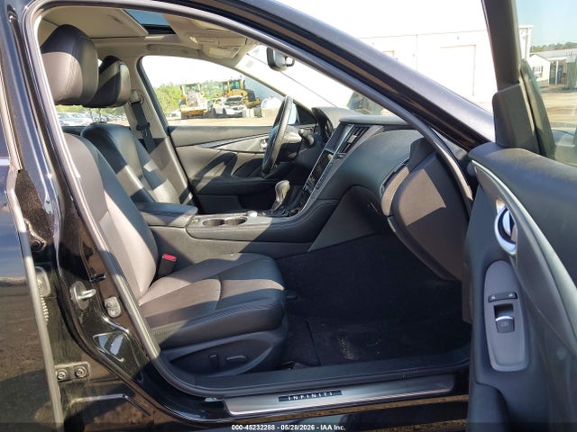45232288 :رقم المزاد ، JN1EV7AR1GM345802 vin ، 2016 Infiniti Q50 3.0t Premium مزاد بيع