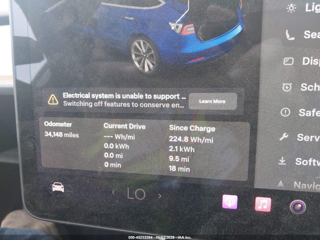 2018 Tesla Model 3 Long Range/mid Range მანქანა იყიდება აუქციონზე, vin: 5YJ3E1EA1JF164463, აუქციონის ნომერი: 45232294
