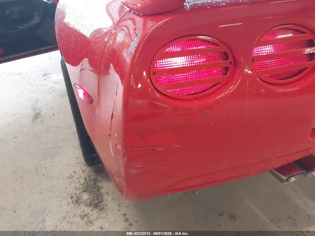 45232313 :رقم المزاد ، 1G1YY22G0V5102872 vin ، 1997 Chevrolet Corvette مزاد بيع
