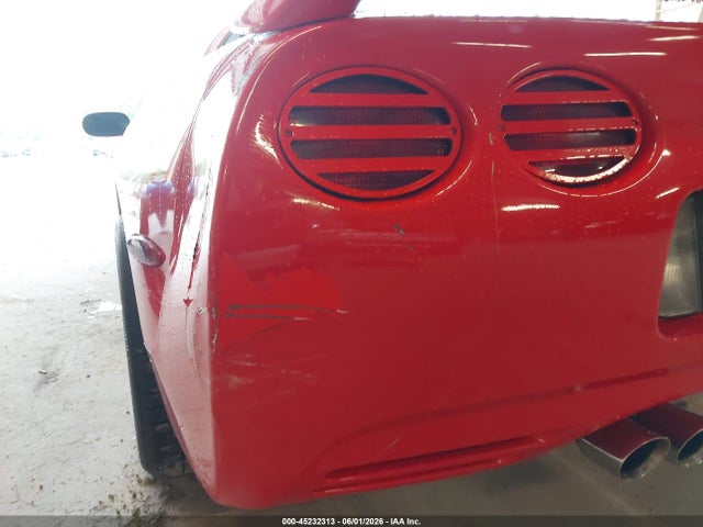 45232313 :رقم المزاد ، 1G1YY22G0V5102872 vin ، 1997 Chevrolet Corvette مزاد بيع