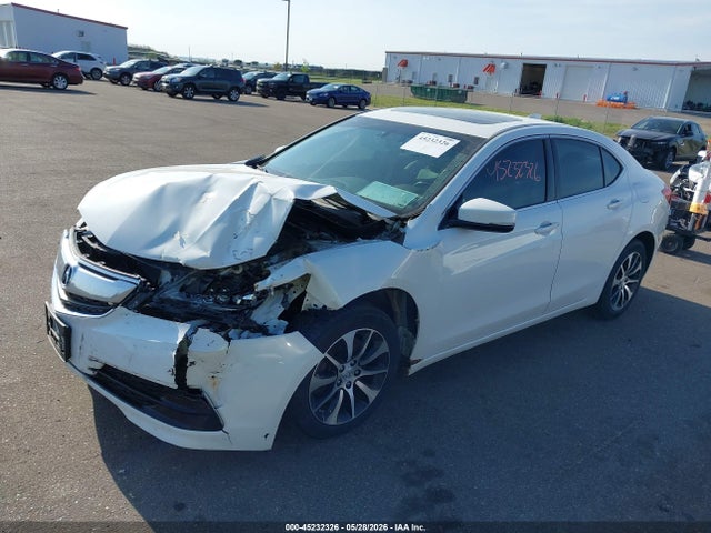 Acura TLX 2015 19UUB1F38FA004465 Image 2