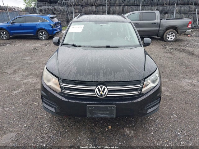 Aukcja sprzedaży 2018 Volkswagen Tiguan Limited 2.0t, vin: WVGBV7AX0JK001715, numer aukcji: 45232354