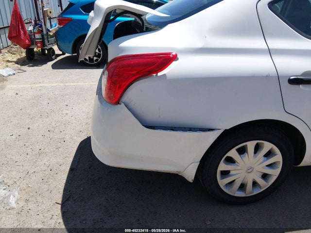 Aukcja sprzedaży 2017 Nissan Versa 1.6 S, vin: 3N1CN7AP8HL820458, numer aukcji: 45232415