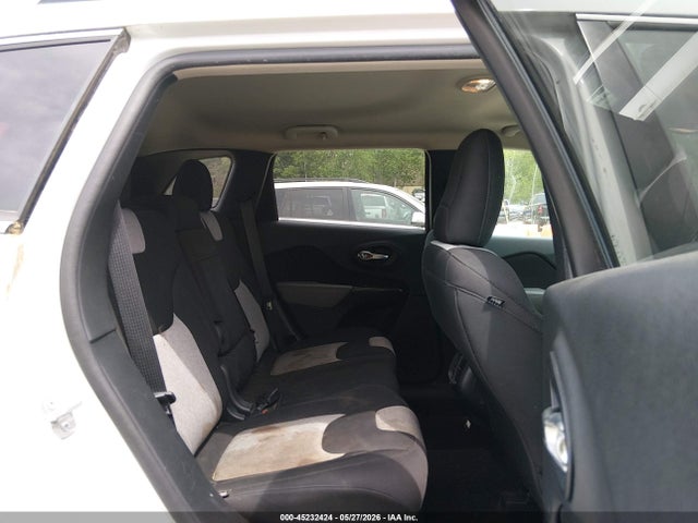 2014 Jeep Cherokee Latitude მანქანა იყიდება აუქციონზე, vin: 1C4PJMCB6EW182338, აუქციონის ნომერი: 45232424