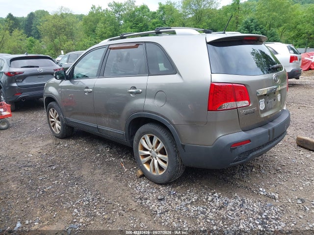 2011 Kia Sorento Ex მანქანა იყიდება აუქციონზე, vin: 5XYKUDA18BG022532, აუქციონის ნომერი: 45232426