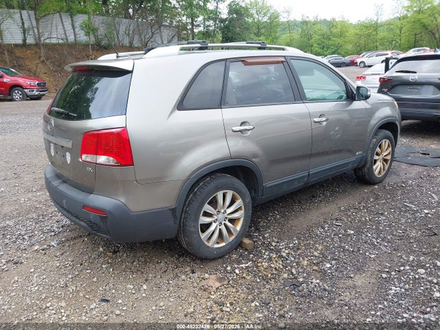 2011 Kia Sorento Ex მანქანა იყიდება აუქციონზე, vin: 5XYKUDA18BG022532, აუქციონის ნომერი: 45232426