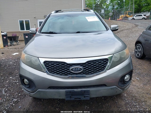 2011 Kia Sorento Ex მანქანა იყიდება აუქციონზე, vin: 5XYKUDA18BG022532, აუქციონის ნომერი: 45232426