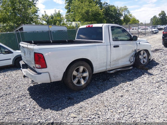 Aukcja sprzedaży 2017 Ram 1500 Express  4x2 6'4 Box, vin: 3C6JR6AT0HG505010, numer aukcji: 45232429