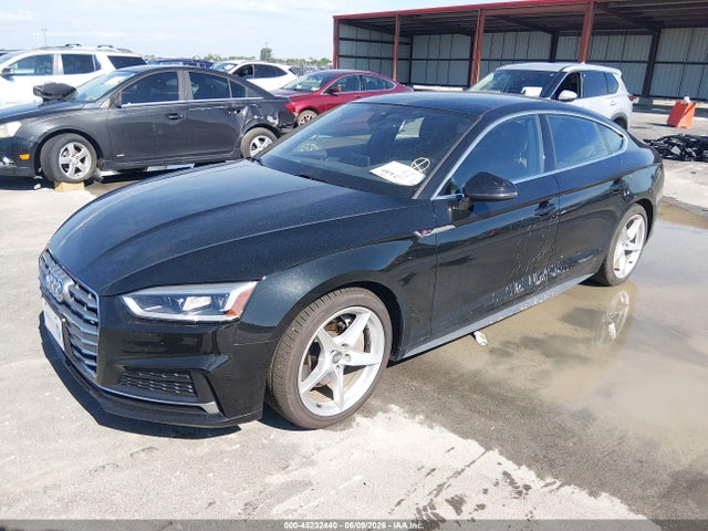 45232440 :رقم المزاد ، WAUDNCF54KA088195 vin ، 2019 Audi A5 45 Premium مزاد بيع