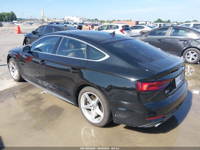 45232440 :رقم المزاد ، WAUDNCF54KA088195 vin ، 2019 Audi A5 45 Premium مزاد بيع