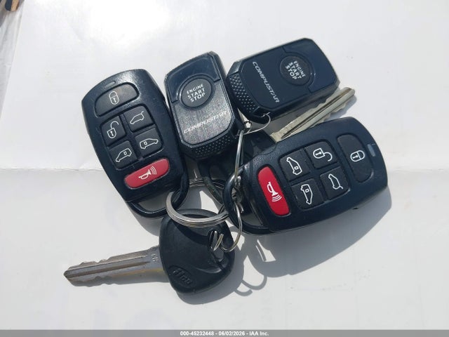 45232448 :رقم المزاد ، KNDMH4C71E6542111 vin ، 2014 Kia Sedona Ex مزاد بيع