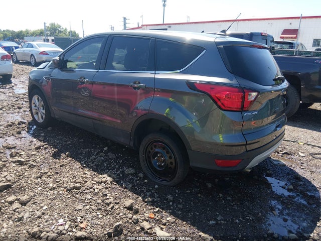 Aukcja sprzedaży 2019 Ford Escape Se, vin: 1FMCU9GD3KUC22408, numer aukcji: 45232453