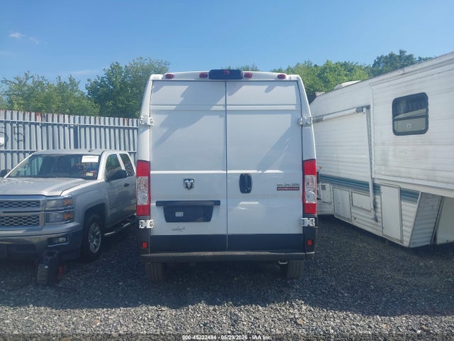 45232484 :رقم المزاد ، 3C6LRVDG7NE119452 vin ، 2022 Ram Promaster 2500 High Roof 159 Wb مزاد بيع