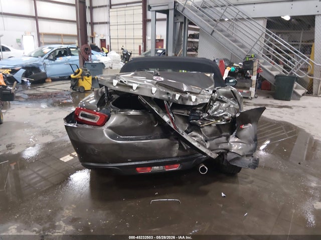 Fiat 124 Spider Lusso 2017 JC1NFAEK1H0104977 Image 17
