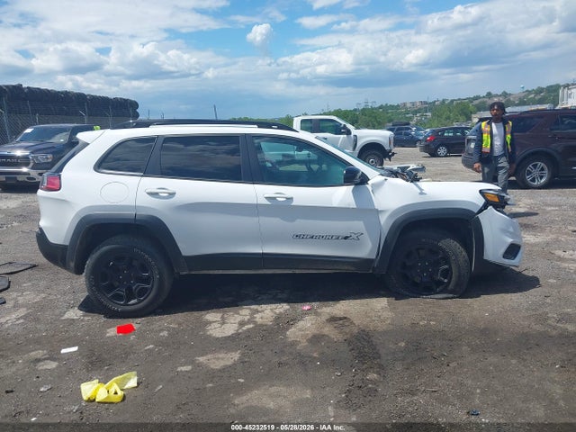 1C4PJMCXXND526227 Jeep Cherokee X 4x4