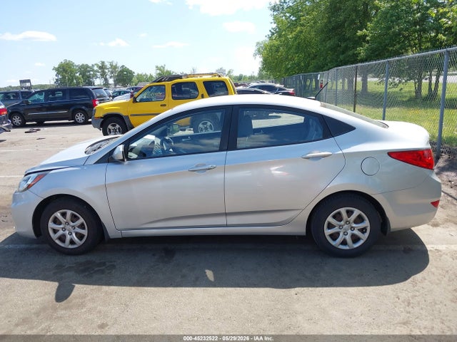 Продаж на аукціоні авто 2013 Hyundai Accent Gls, vin: KMHCT4AE2DU400139, номер лоту: 45232522