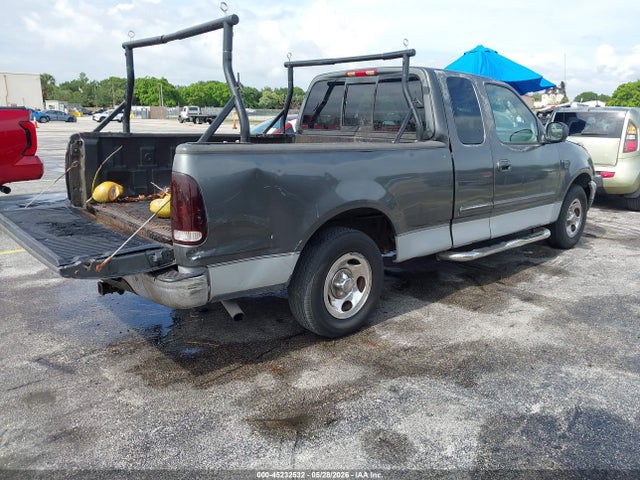 45232532 :رقم المزاد ، 1FTRX17W73NA67429 vin ، 2003 Ford F-150 Lariat/xl/xlt مزاد بيع