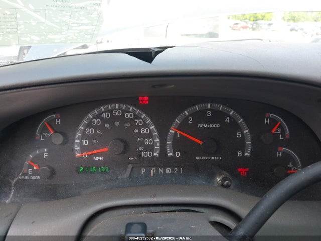45232532 :رقم المزاد ، 1FTRX17W73NA67429 vin ، 2003 Ford F-150 Lariat/xl/xlt مزاد بيع