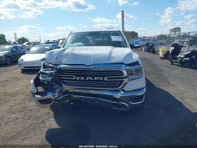 Aukcja sprzedaży 2022 Ram 1500 Laramie  4x4 5'7 Box, vin: 1C6SRFJT4NN381007, numer aukcji: 45232599