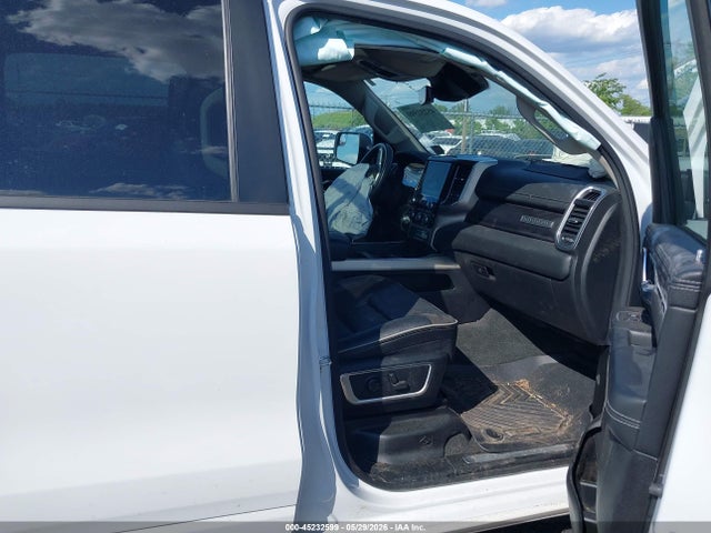 Aukcja sprzedaży 2022 Ram 1500 Laramie  4x4 5'7 Box, vin: 1C6SRFJT4NN381007, numer aukcji: 45232599