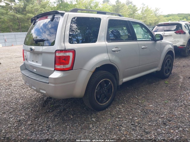 Продажа на аукционе авто 2010 Ford Escape Xlt, vin: 1FMCU0D72AKB18397, номер лота: 45232603