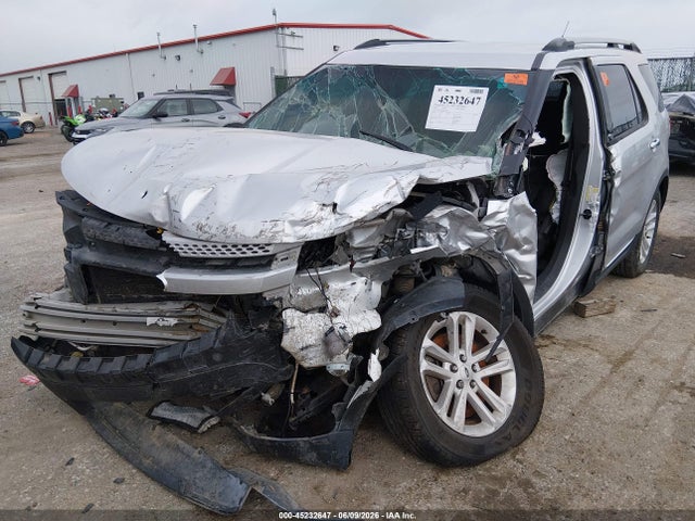 Ford EXPLORER XLT 2015 1FM5K7D8XFGB73416 Image 6