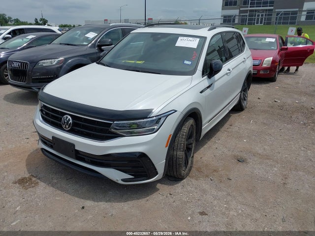 2024 Volkswagen Tiguan 2.0t Se R-line Black მანქანა იყიდება აუქციონზე, vin: 3VV8B7AX5RM038563, აუქციონის ნომერი: 45232657