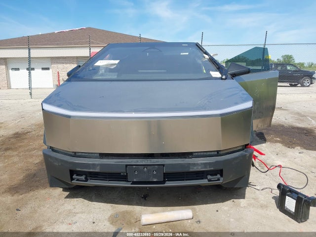 Tesla Cybertruck All-wheel Drive 2025 7G2CEHED2SA076407 Image 10