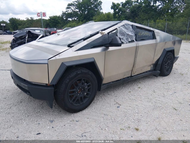 Tesla Cybertruck All-wheel Drive 2025 7G2CEHED2SA076407 Image 2