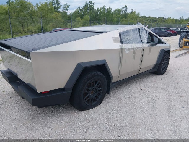 Tesla Cybertruck All-wheel Drive 2025 7G2CEHED2SA076407 Image 4